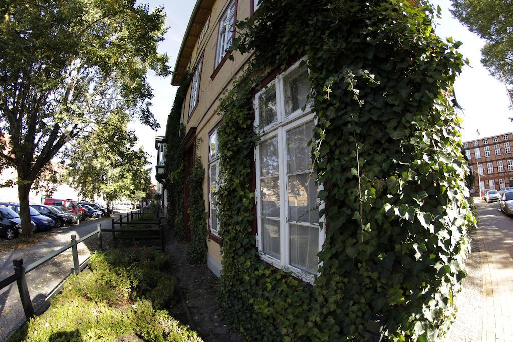 Ferienwohnung An Der Schelfkirche Schwerin  Zewnętrze zdjęcie